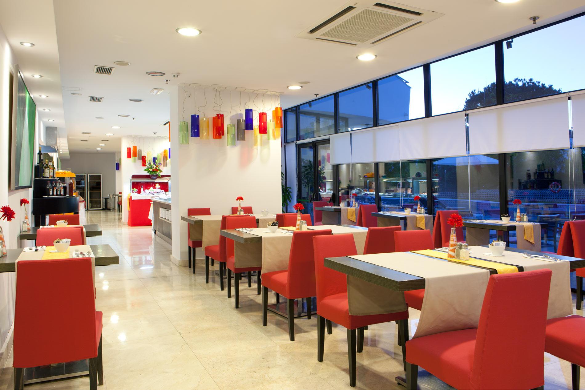 Отель Senator Banus (Adults Only) Эстепона Экстерьер фото Restaurant